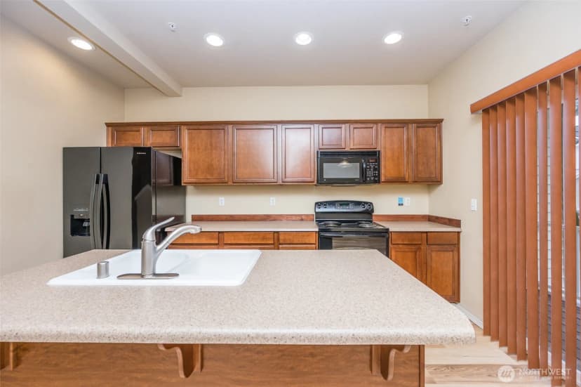 Property photo for 5325 Military Road E #b, Tacoma photo 9