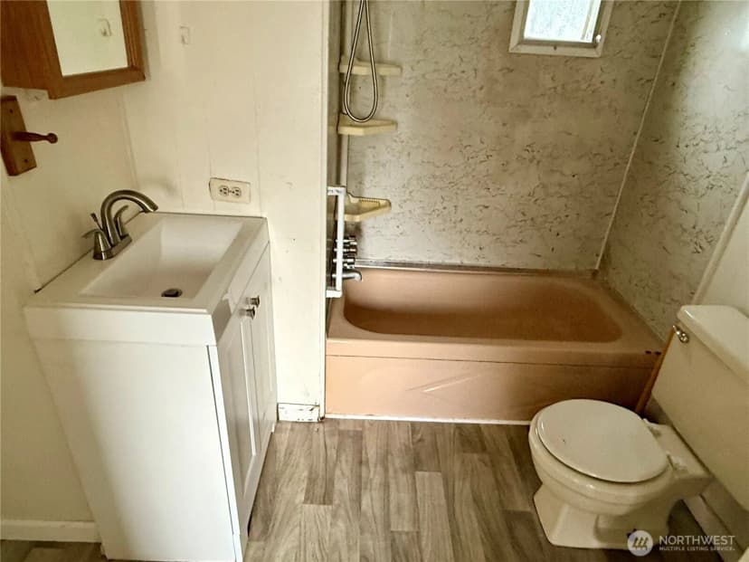 Property photo for 1623 Cooper Street S, Westport photo 9