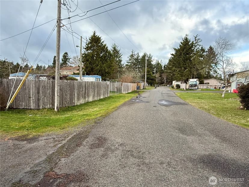 Property photo for 1623 Cooper Street S, Westport photo 25