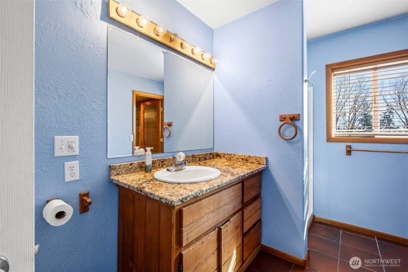 Property photo for 8729 Road 7.6 Nw, Ephrata photo 25