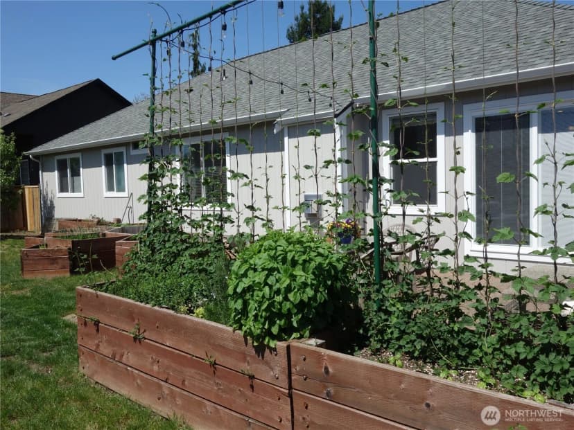 Property photo for 1355 Olsen Avenue, Buckley photo 31