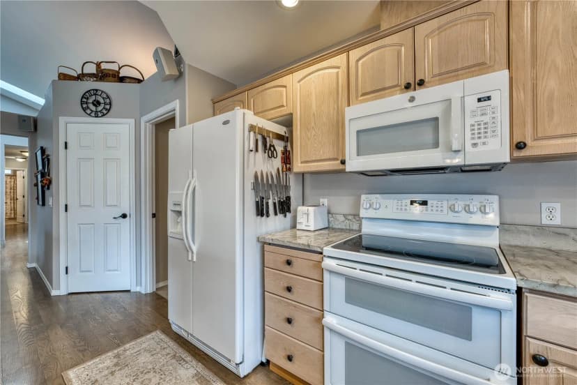 Property photo for 1355 Olsen Avenue, Buckley photo 7