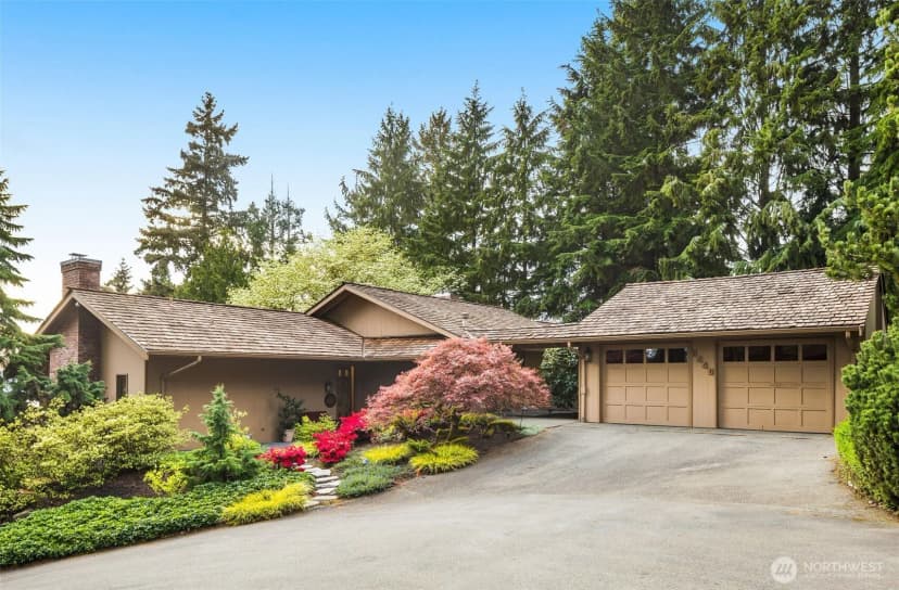 Property photo for 8440 W Mercer Way, Mercer Island photo 32