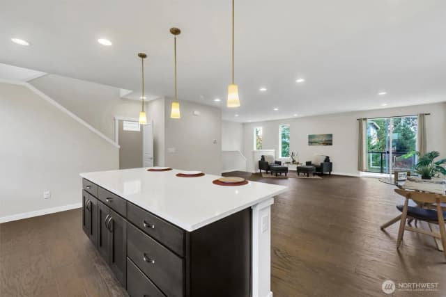 Property photo for 14610 36th Avenue Ne, Lake Forest Park