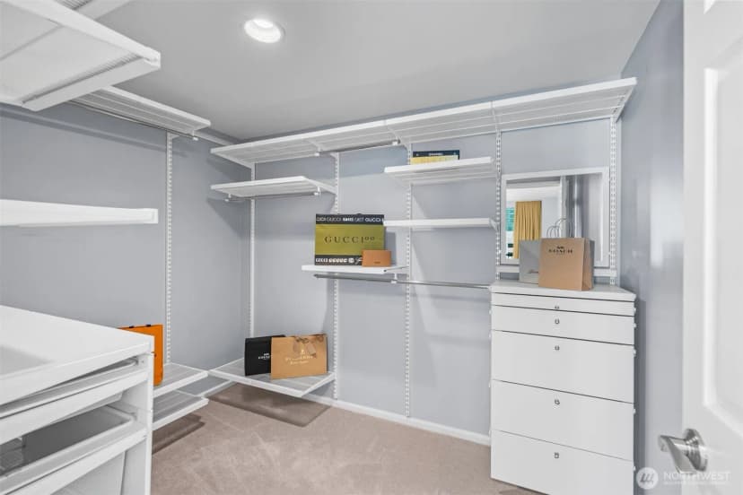Property photo for 177 107th Avenue Ne #1702, Bellevue photo 17