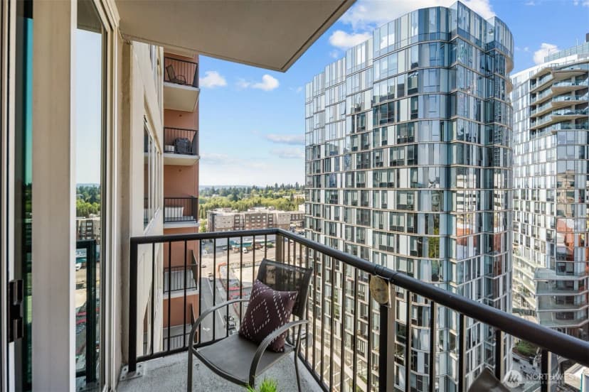 Property photo for 177 107th Avenue Ne #1702, Bellevue photo 23