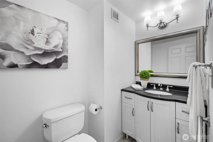 Property photo for 177 107th Avenue Ne #1702, Bellevue photo 21