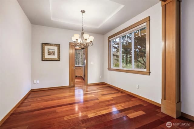 Property photo for 24502 Ne 27th Place, Sammamish photo 5