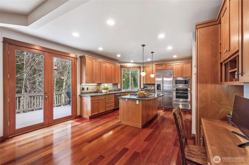 Property photo for 24502 Ne 27th Place, Sammamish photo 12