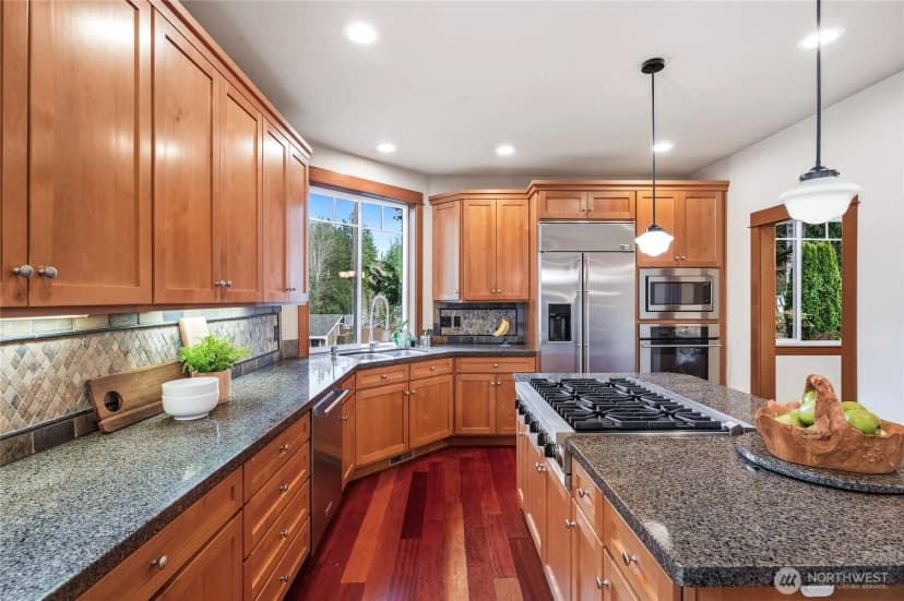 Property photo for 24502 Ne 27th Place, Sammamish photo 16