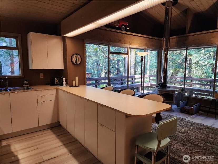 Property photo for 731 E Promontory Road, Shelton photo 13
