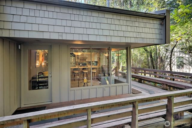 Property photo for 731 E Promontory Road, Shelton photo 4