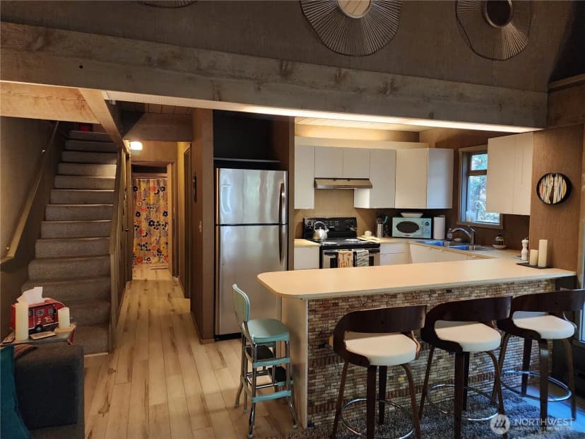 Property photo for 731 E Promontory Road, Shelton photo 11
