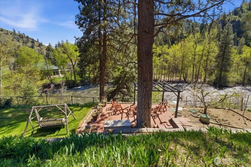 Property photo for 8831 Entiat River Road, Entiat photo 34