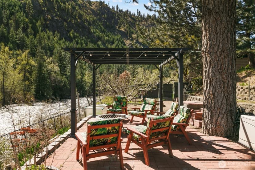 Property photo for 8831 Entiat River Road, Entiat photo 35