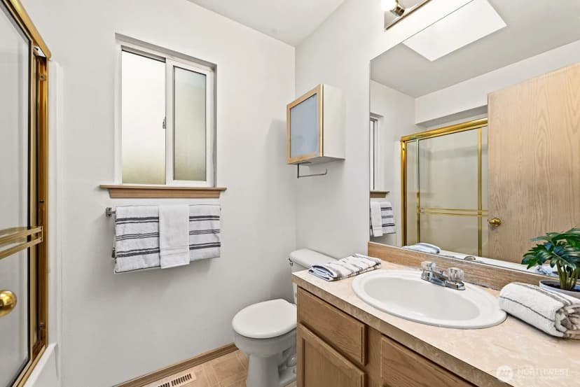 Property photo for 4846 B S Morgan Street, Seattle photo 20