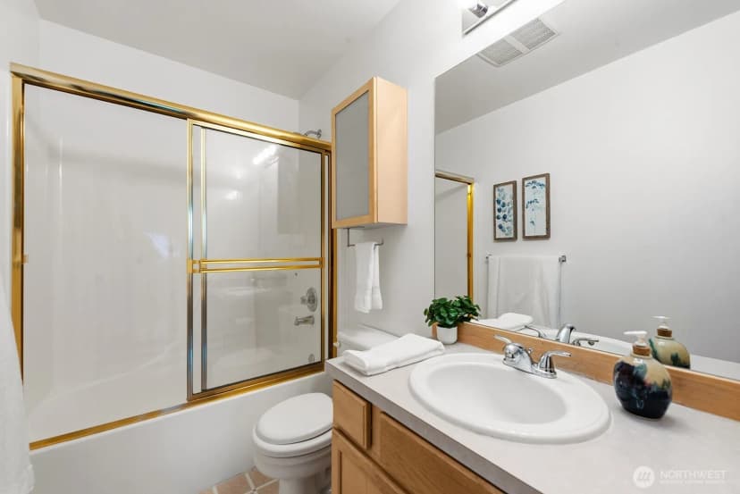 Property photo for 4846 B S Morgan Street, Seattle photo 22