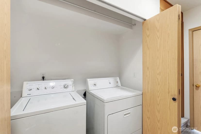 Property photo for 4846 B S Morgan Street, Seattle photo 32