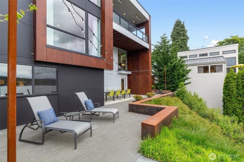 Property photo for 7734 Seward Park Avenue S, Seattle photo 35