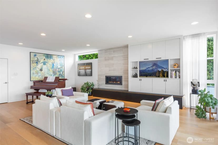 Property photo for 7734 Seward Park Avenue S, Seattle photo 11
