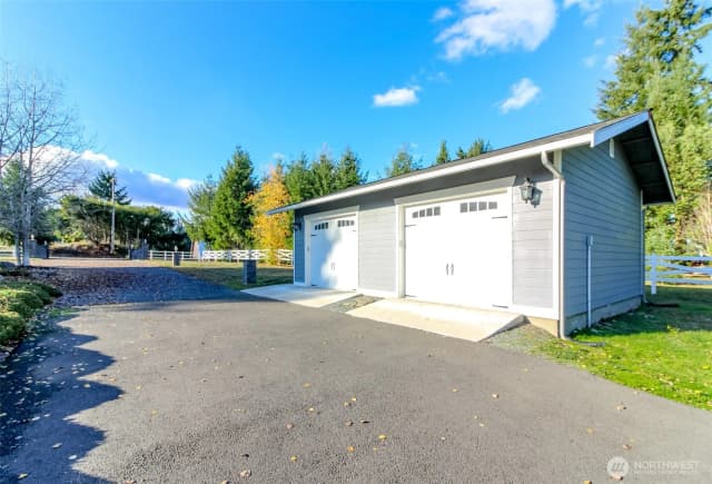 Property photo for 31117 48th Avenue S, Roy photo 4