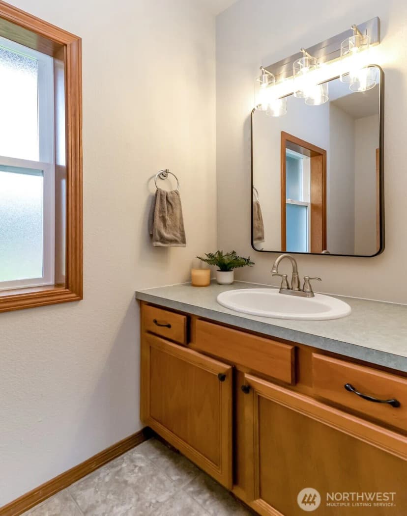 Property photo for 31117 48th Avenue S, Roy photo 40