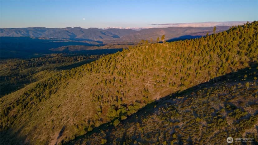 Property photo for 2 Usfs 5350, Chelan photo 2
