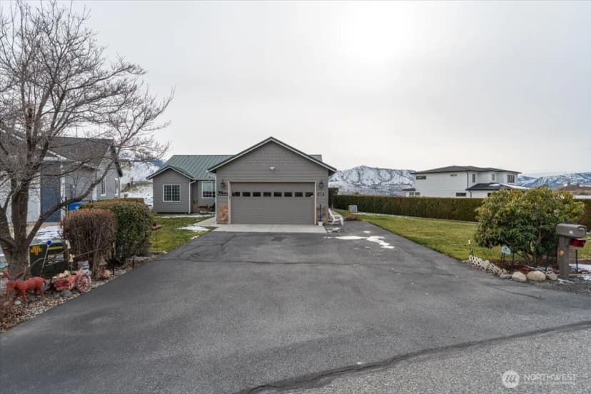 Property photo for 214 Stehekin Way, Chelan photo 25
