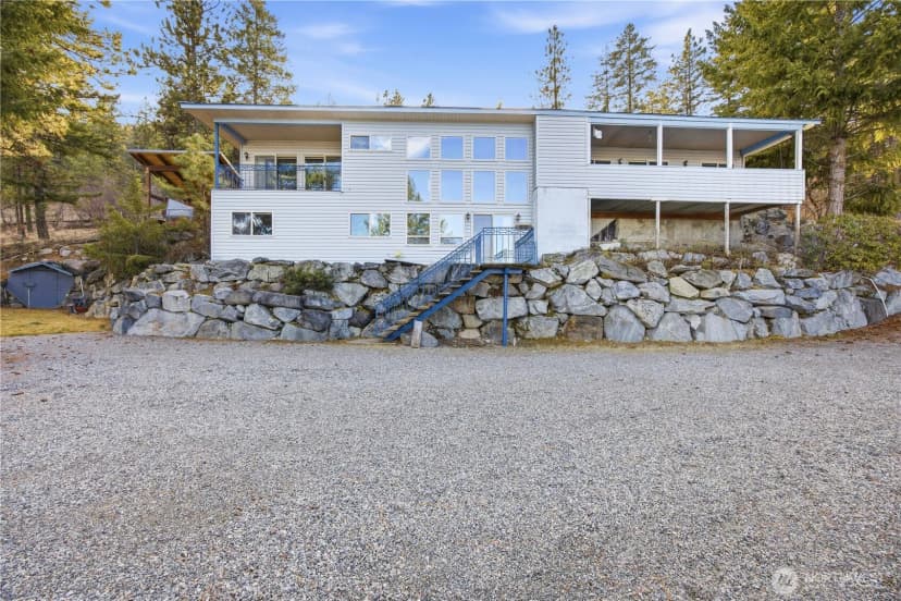 Property photo for 985 Guffy Road, Chelan photo 35