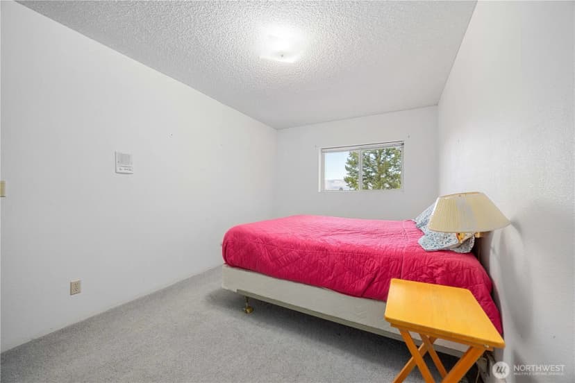 Property photo for 985 Guffy Road, Chelan photo 21