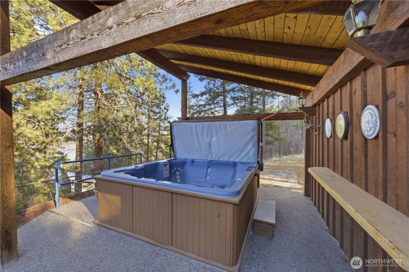 Property photo for 985 Guffy Road, Chelan photo 26