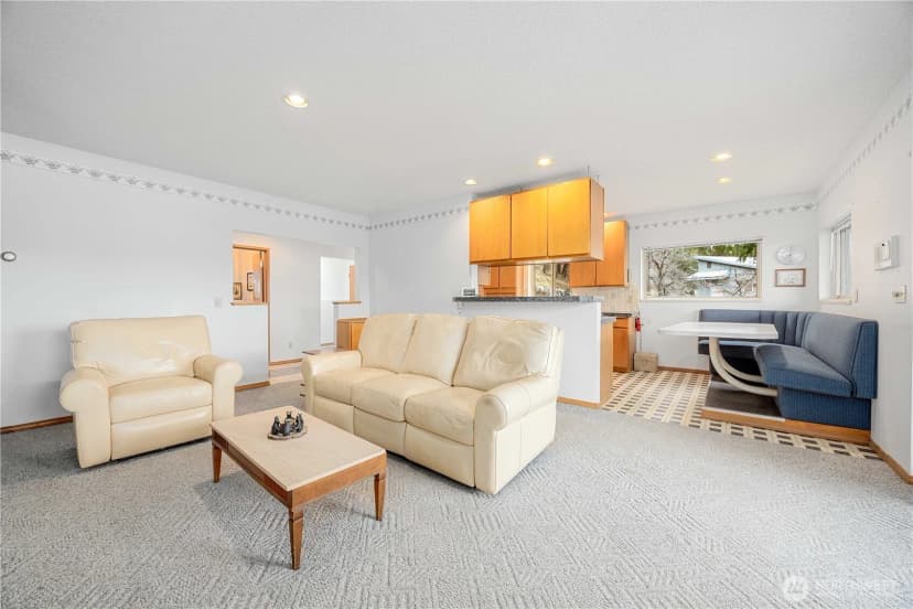 Property photo for 985 Guffy Road, Chelan photo 7