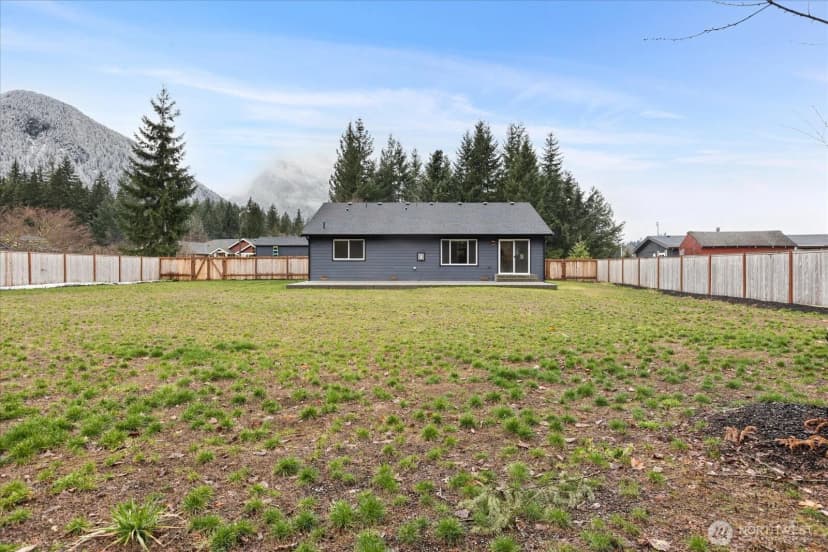 Property photo for 428 Trails St, Darrington photo 30
