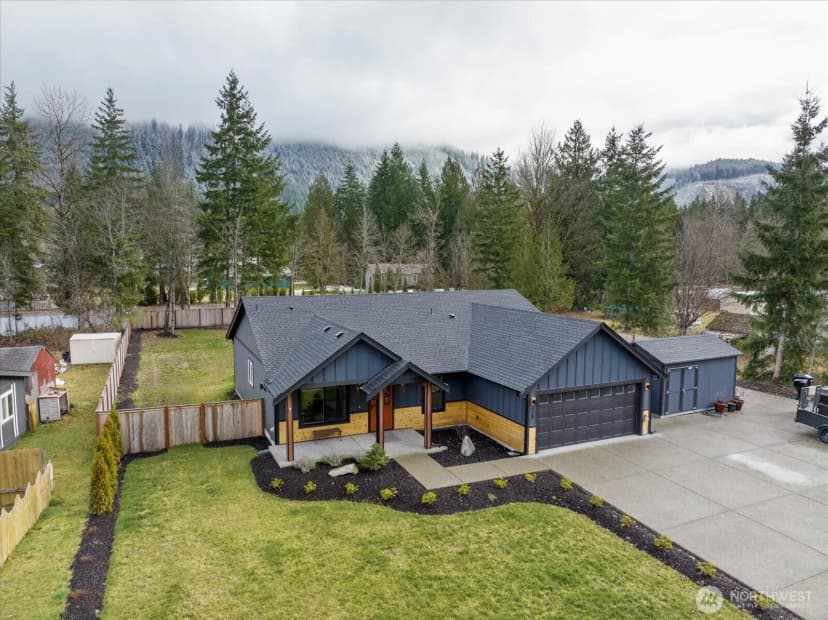 Property photo for 428 Trails St, Darrington photo 34
