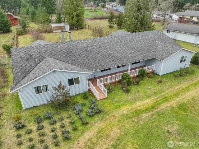Property photo for 15326 Scenic Shores Drive Se, Yelm photo 2