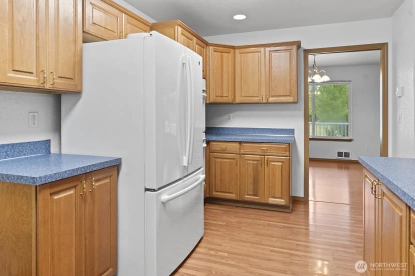Property photo for 15326 Scenic Shores Drive Se, Yelm photo 11