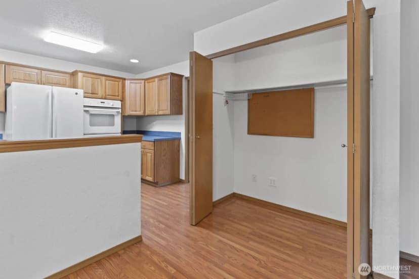 Property photo for 15326 Scenic Shores Drive Se, Yelm photo 13