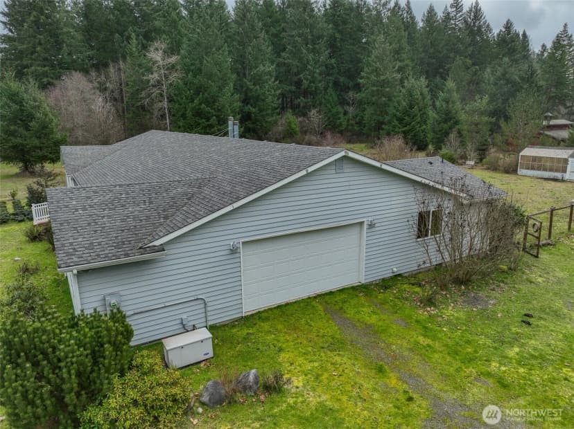 Property photo for 15326 Scenic Shores Drive Se, Yelm photo 31