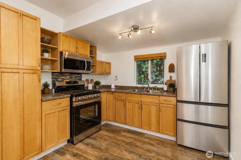 Property photo for 622 2nd Avenue S, Kent photo 8