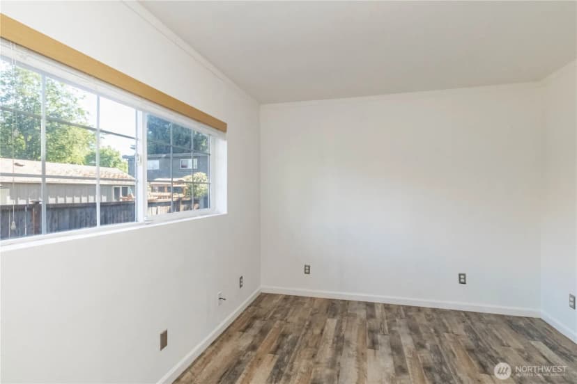 Property photo for 622 2nd Avenue S, Kent photo 19