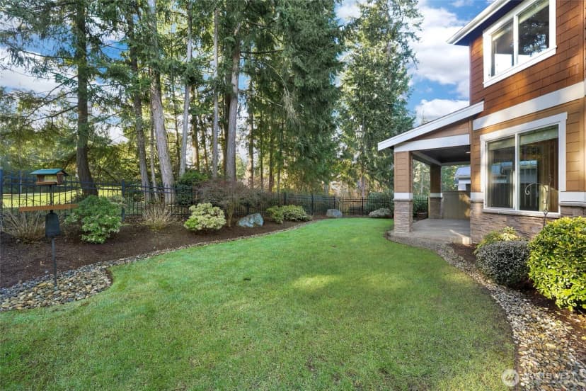 Property photo for 3907 Cameron Drive Ne, Lacey photo 35