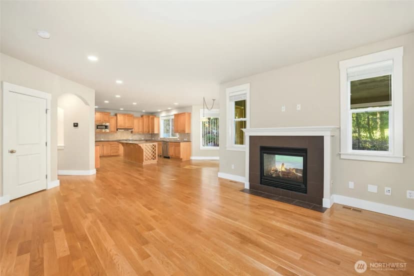 Property photo for 3907 Cameron Drive Ne, Lacey photo 6