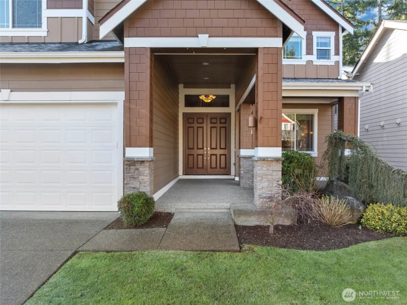 Property photo for 3907 Cameron Drive Ne, Lacey photo 2