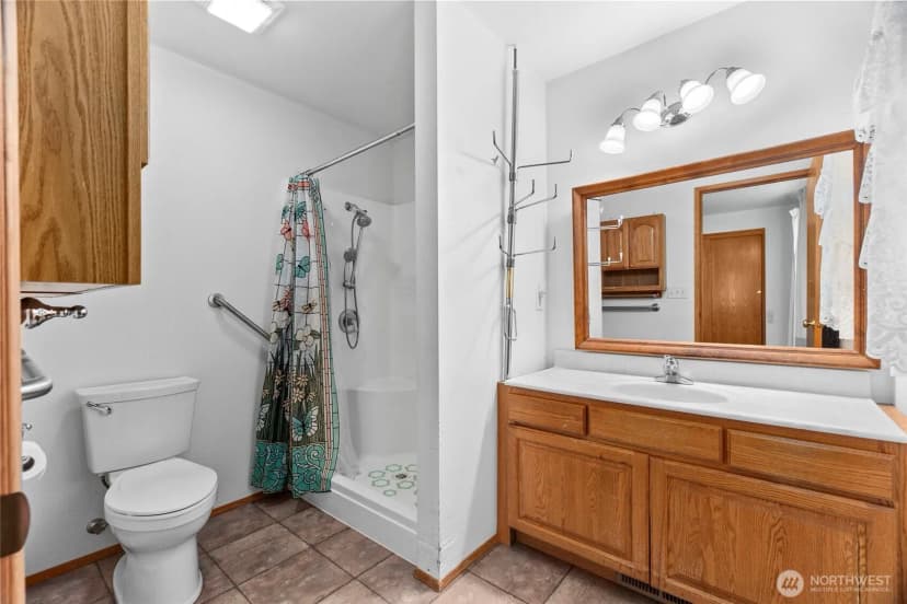 Property photo for 266 Third Street, Morton photo 18