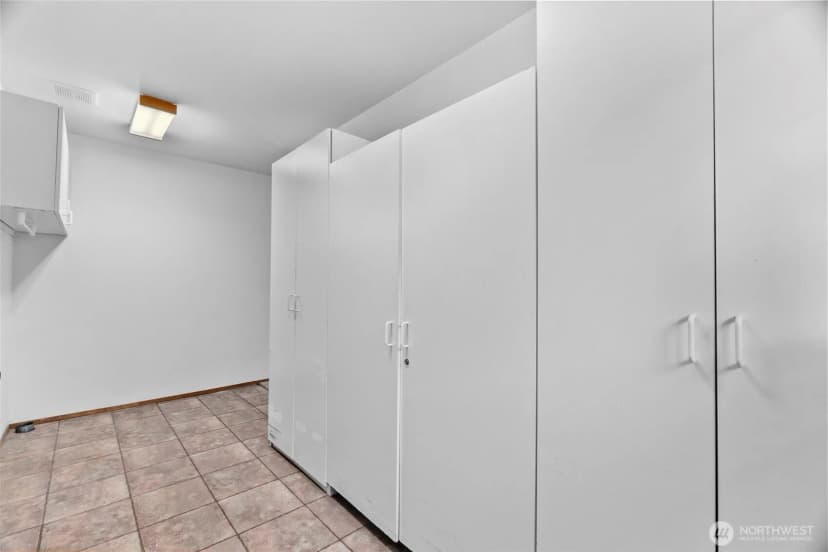 Property photo for 266 Third Street, Morton photo 20