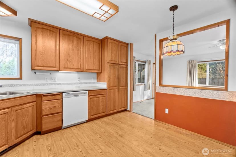 Property photo for 266 Third Street, Morton photo 8
