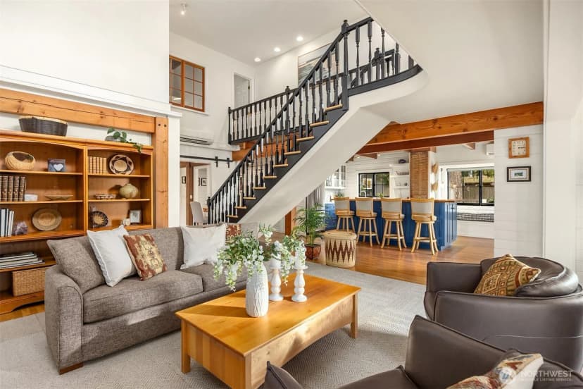 Property photo for 15451 Harvey Road Ne, Bainbridge Island photo 6