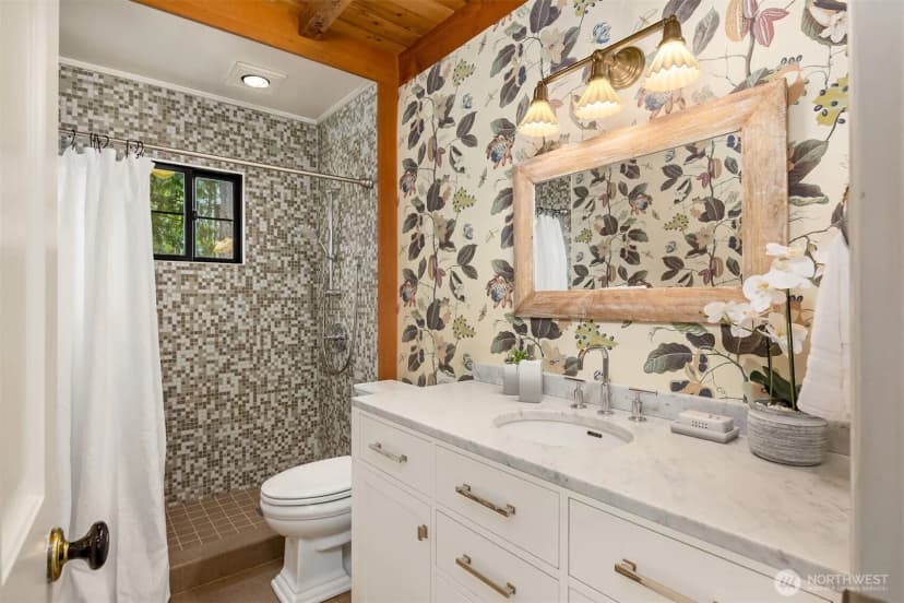 Property photo for 15451 Harvey Road Ne, Bainbridge Island photo 18