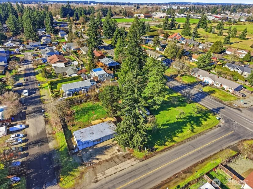 Property photo for 13002 10th Avenue S, Tacoma photo 9