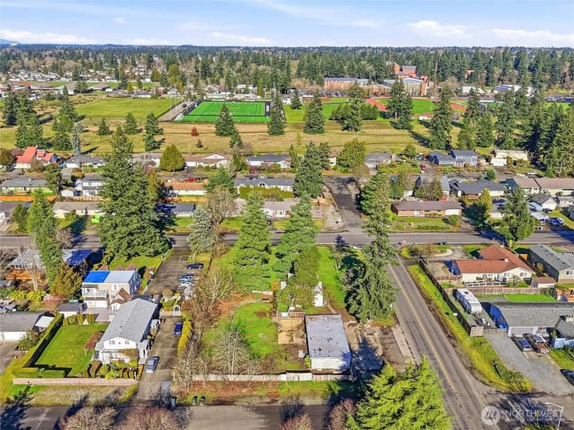 Property photo for 13002 10th Avenue S, Tacoma photo 14